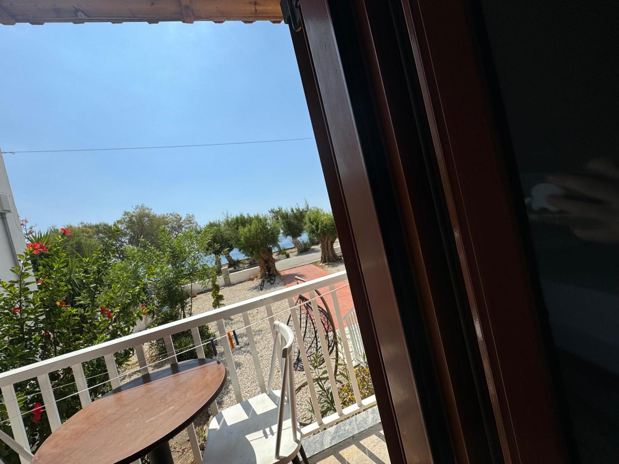 Zorbas Hotel ซูเยีย ภายนอก รูปภาพ