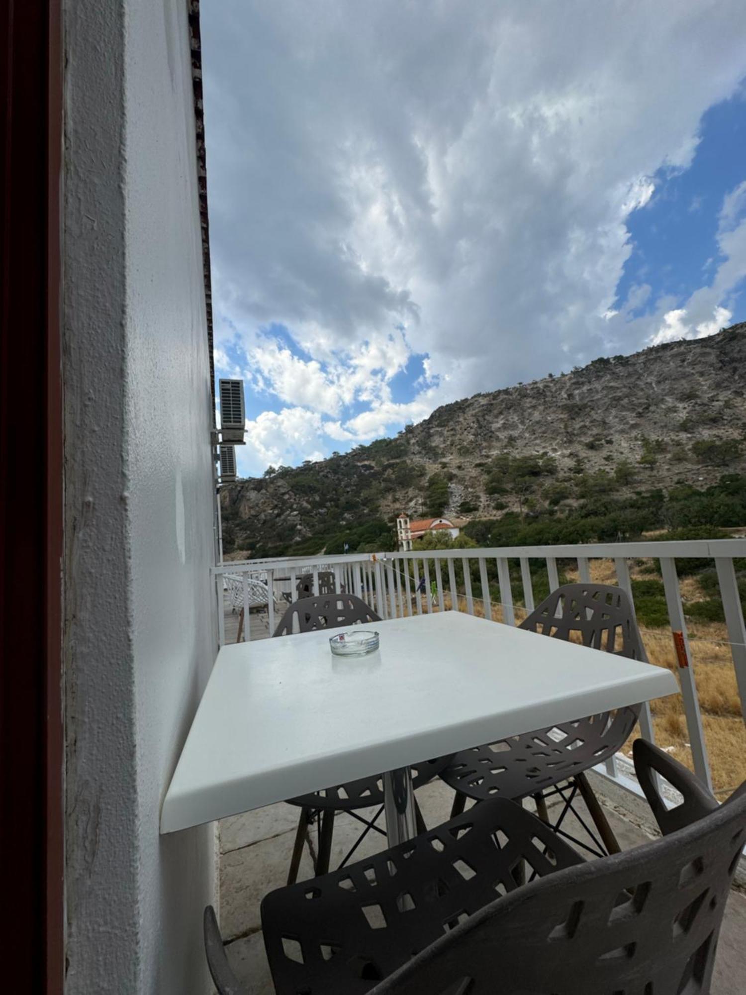 Zorbas Hotel ซูเยีย ภายนอก รูปภาพ